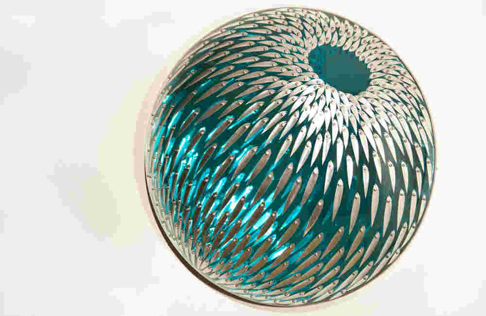 Circular Movement Swirling seascape hemipshere - yacht.