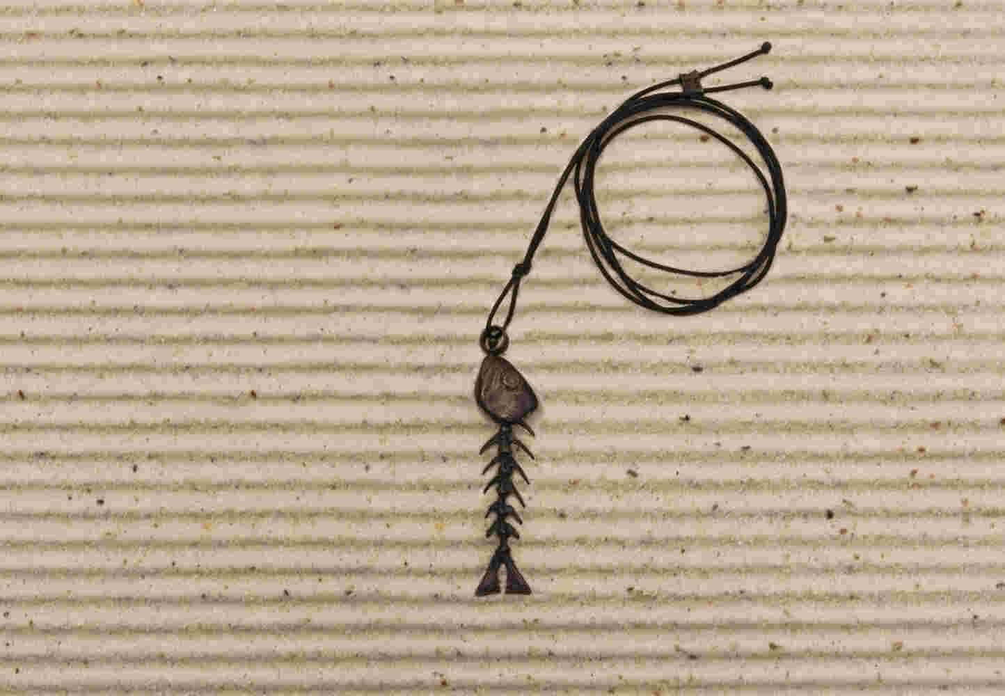 Silver fishbone necklaces Silver fishbone necklaces