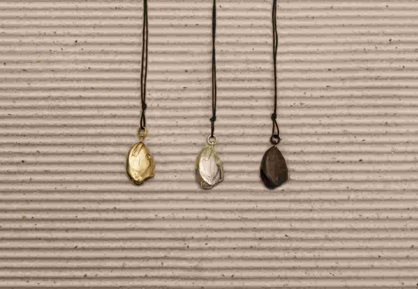 Fish-head necklaces Fish-head necklaces