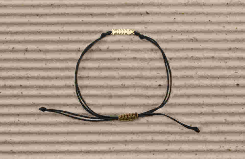 FISHBONE FLAT BRACELET CORD 1