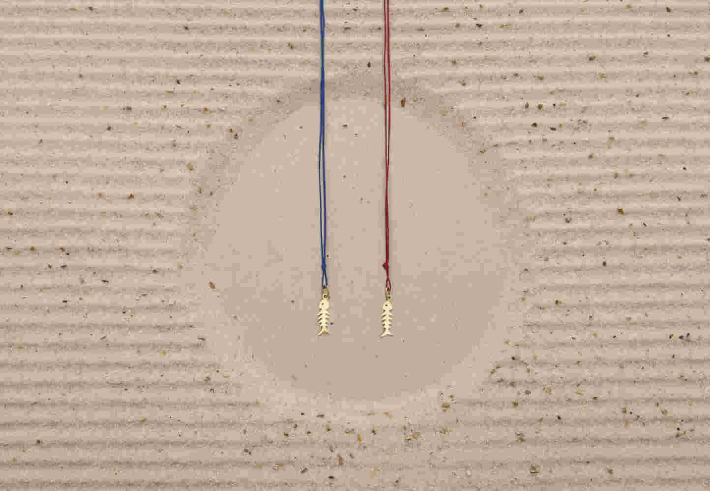 Gold fishbone necklace with cord (SML/FLT)