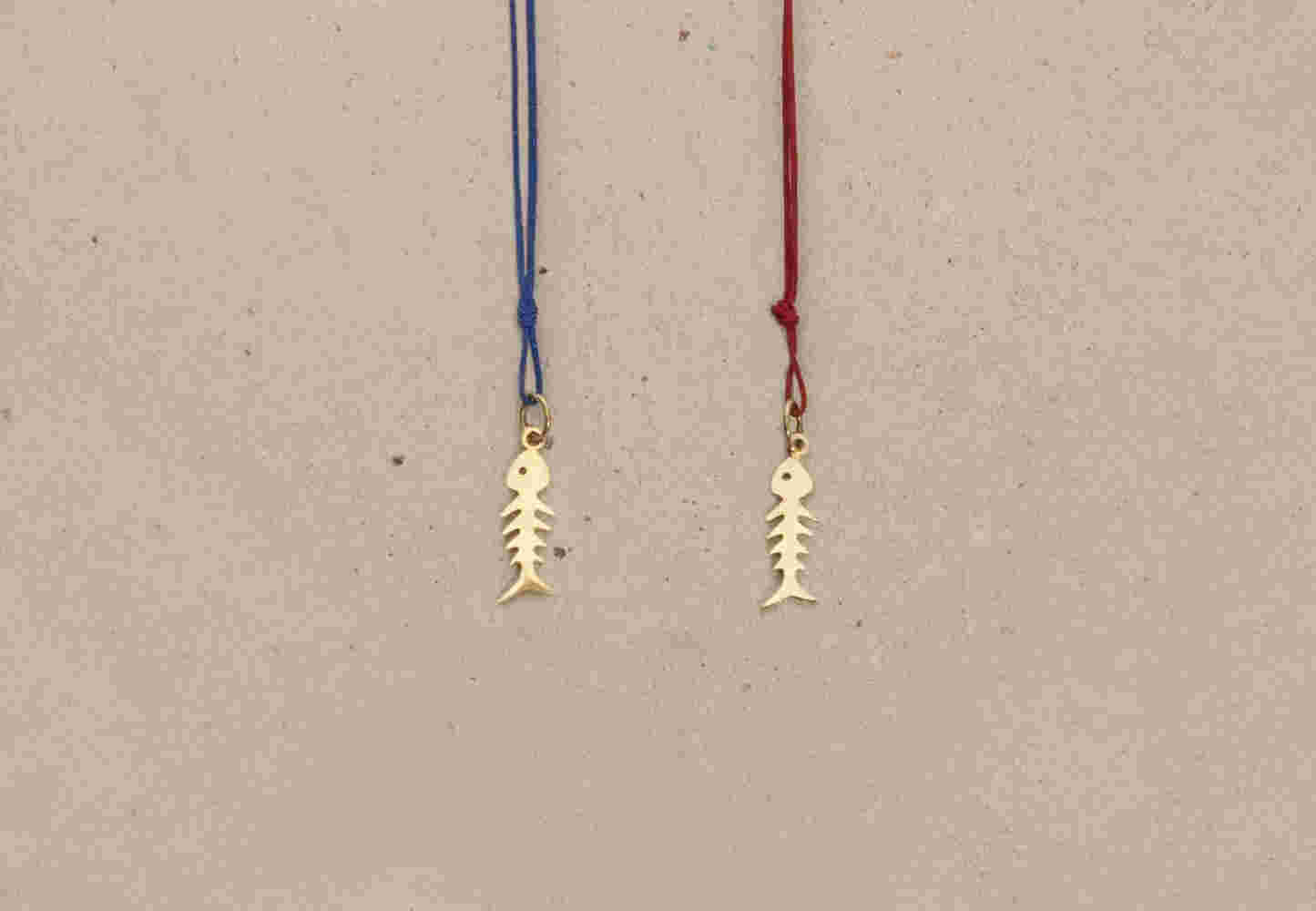 Gold fishbone necklace with cord (SML/FLT)