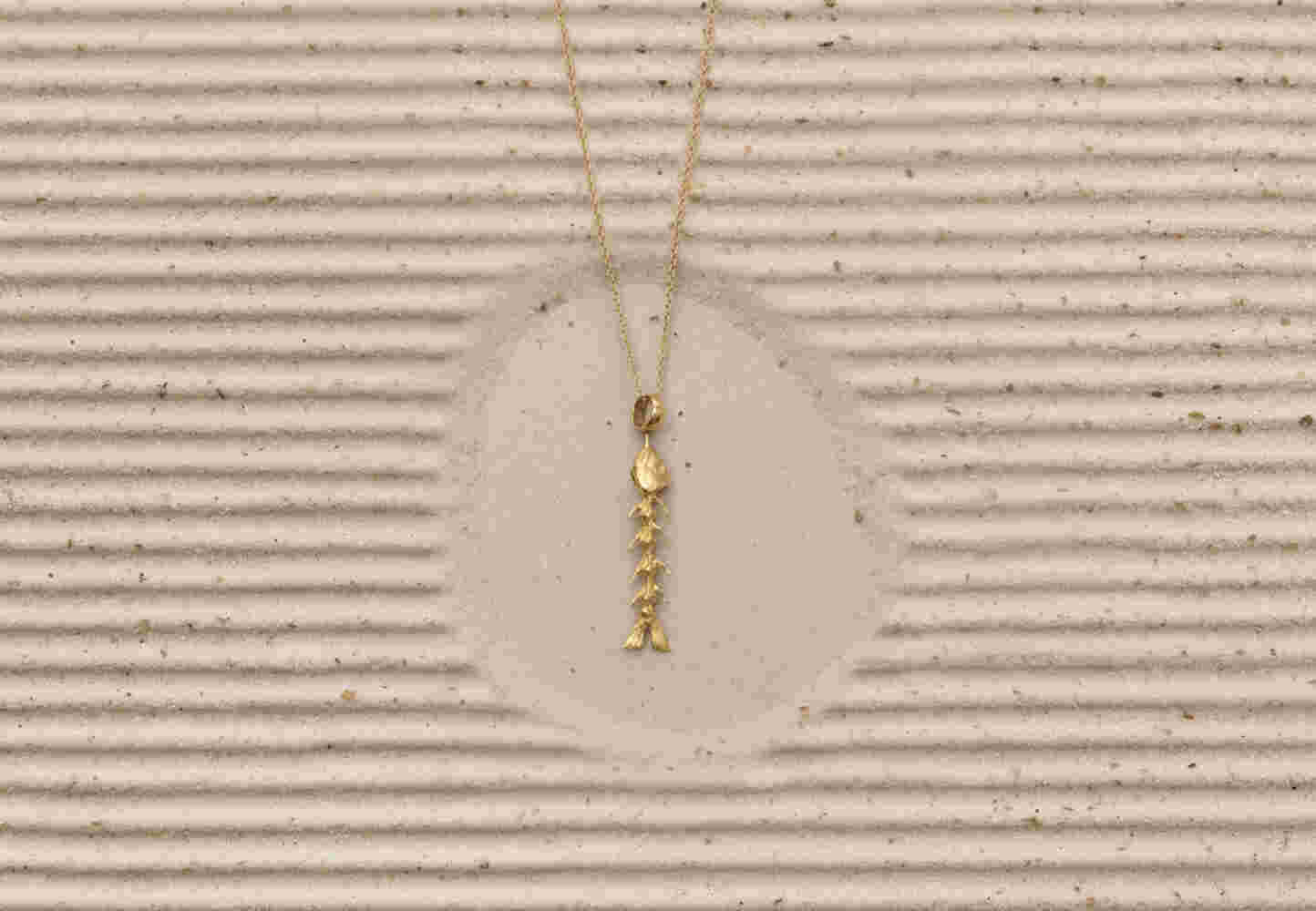 Gold fishbone with chain (SML)