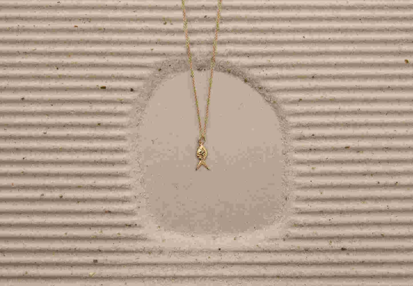 Gold fish pendant with chain