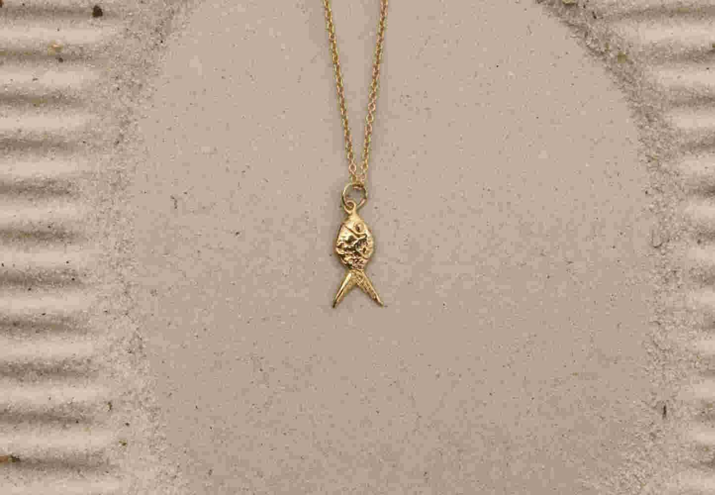 Gold fish pendant with chain